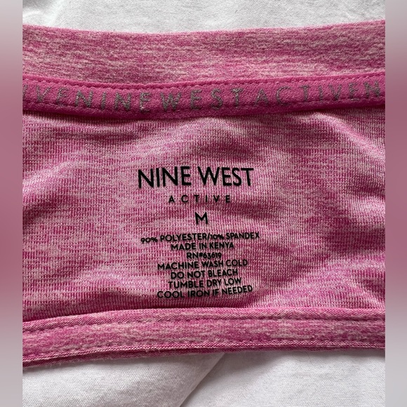 CROPPED NINE WEST CUT OUT WORKOUT TOP - Picture 3 of 3